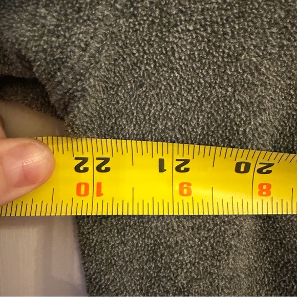 The North Face Heathered Gray 1/4 Zip Pullover, Size Large, EUC - Picture 5 of 6